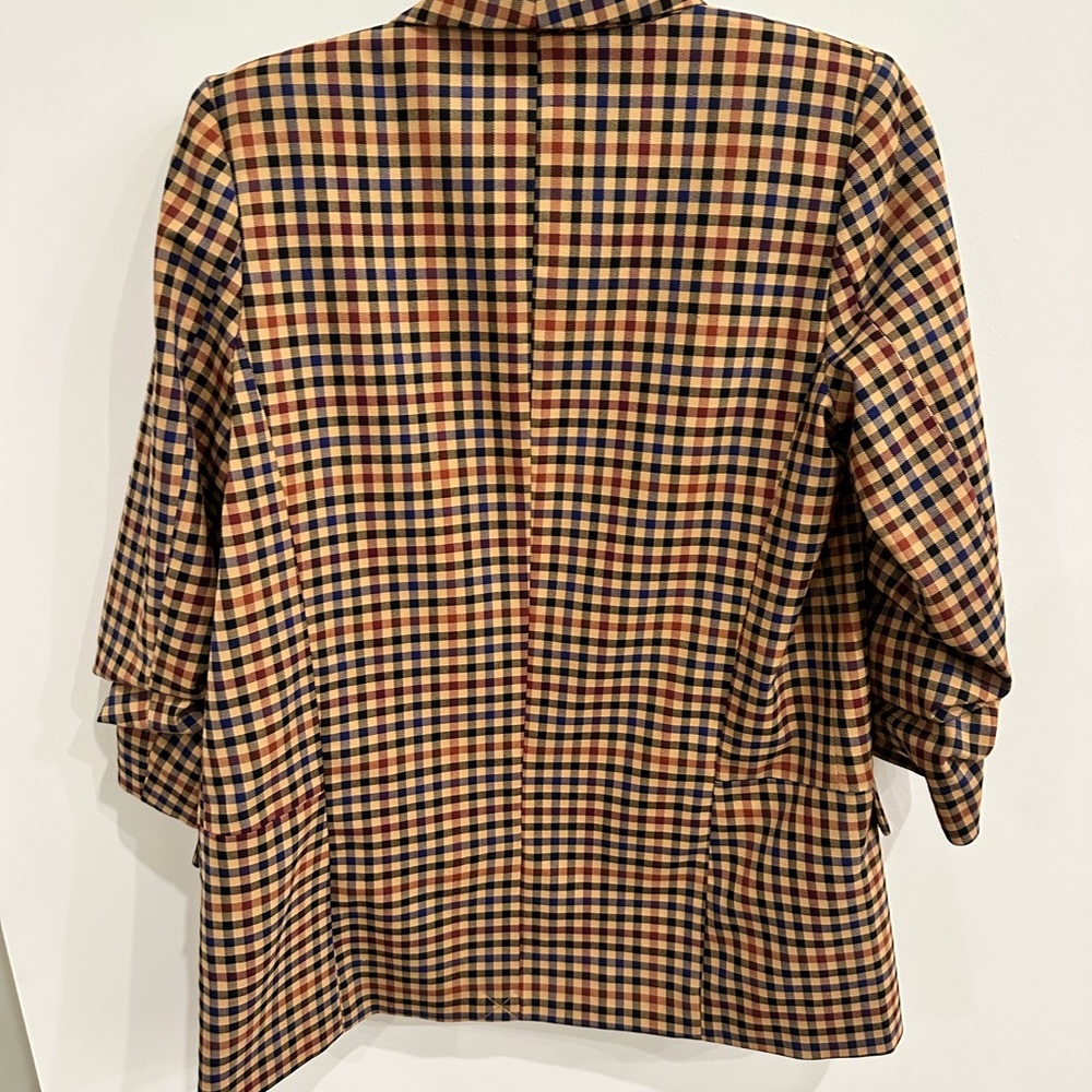 Fall plaid blazer - Picture 4 of 4